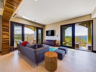 360 Splendor 102 - Breathtaking Ocean View - Playa Flamingo - 4
