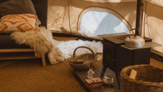Cuddfan Bach (The Little Hideaway) at Camp Plas - Welshpool - 8