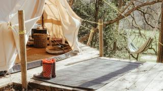 Cuddfan Bach (The Little Hideaway) at Camp Plas - Welshpool - 5
