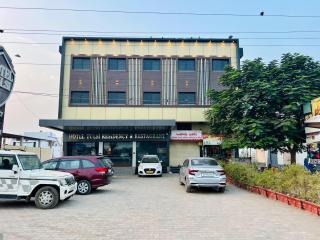 Hotel Tulsi Residency - Bhuj - 9