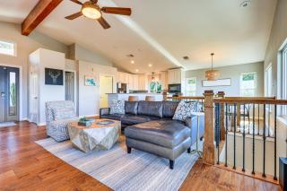 Canyon Lake Retreat with Hot Tub, Decks and Lake Views - 1