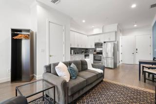 NEW! Mojito Manor - Stunning Studio On 7th Ave - 2