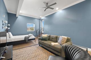 NEW! Havana Hideaway - Gorgeous Ybor City Studio on 7th Ave - Tampa - 7