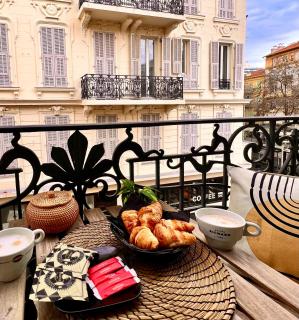 LIBERATION CENTER - PRIVATE Balcony - 24&7 RECEPTION - LUGGAGE STORAGE - Nice - 8