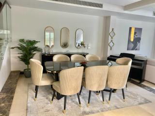 Hyde Park VILLA Luxurious - 0