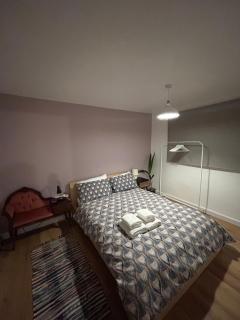 Woodhouse Apartment - 2