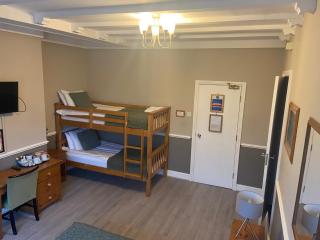 The Swan Inn Pub - 8