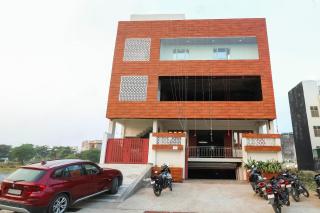 Hotel O A-square Homes Near Lulu Mall - Nilmatha - 9
