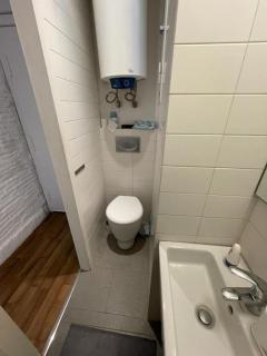 Acogedor piso en el corazón de la ciudad con patio exclusivo - Barcelone - 8