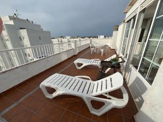 ATICO CON TERRAZA EN PRIMERA LINEA DE PLAYA - El Puerto de Santa María - 2