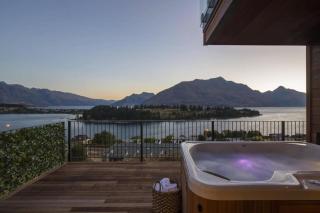 Villa Tihi- Hot Tub- Lake View- Gas Fire- BBQ- AC - Queenstown - 0
