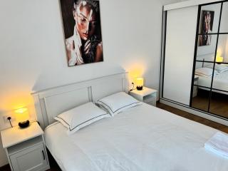 Ana bianco - Novi Sad - 6