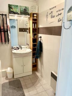 SuperbeStudio in Nice - 450m of the sea- garden view - 3