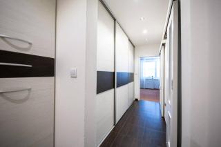Central Martin 3-Bed Bliss: Modern & Spacious - Martin - 2