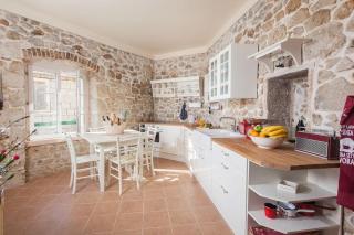 VILLA ROKO VINTAGE - Podgora - 8