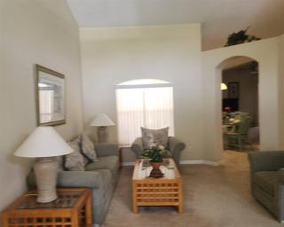 35 - Fabulous 4 Bedroom Villa with South Facing Pool - Orlando - 5