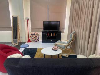 Mee-Suk Home - 8