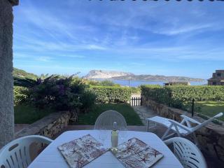 Punta Est Giardino e Vista Mare - 9
