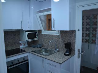 Apartamento Reformado con Piscina cerca de la Playa y Centro de L'Estartit, Ideal para Familias - ES-323-58 - L'Estartit - 8