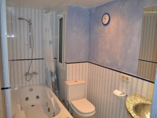 Apartamento acogedor con vista al mar, piscina y acceso directo a la playa en L'Estartit - ES-323-36 - L'Estartit - 1