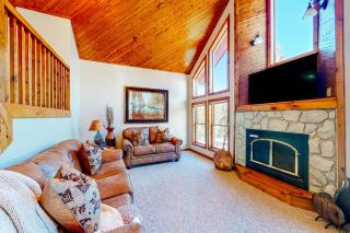 Hilltop Getaway - Lead - 9