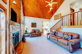 Hilltop Getaway - Lead - 6
