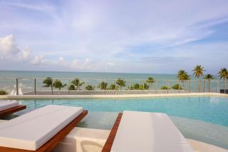 Setai Yacht Premium - By Almare Flats - 1