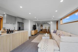 Beachside Bliss - Redcliffs - Christchurch - 2