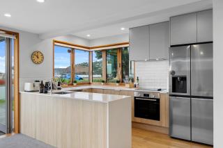Beachside Bliss - Redcliffs - Christchurch - 5