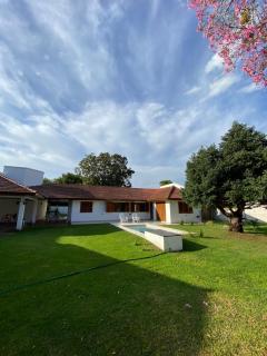 Casa Franklin, A media cuadra de la laguna! - Chascomús - 4