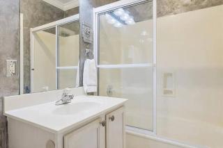 Harbor Central Penthouse - Destin - 8
