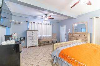 Sea Horizon Hotel - 1