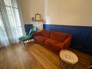 Large family typical Parisian Appartment - 0