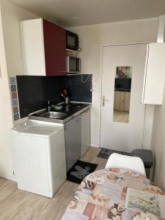 Studio le petit logis-local vélo-arrivée autonome Horaires flexibles - Rochefort - 1