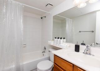 Wyndham 1205 Modern Luxe 2bd2ba I Parking - Hampton - 2