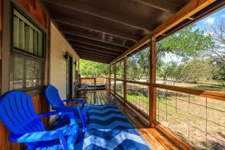 Verbena Waterfront with Hot Tub - Tivydale - 9