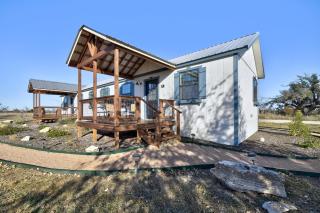 Bonny Bluebonnets Cottage with Stunning Hill Country Views - Tivydale - 9