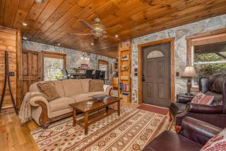 Mountainside Charm - 6