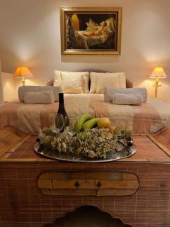 Suite 305 - Thessalonique - 3