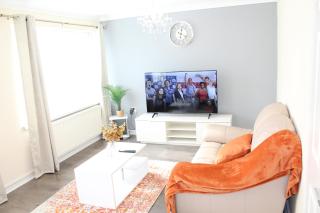 Exquisite Stays Free parking, fast WiFi, close to city centre - Kenton - 0