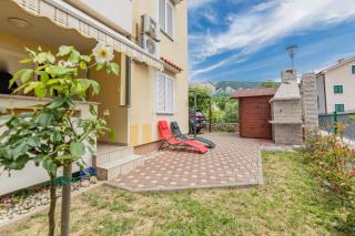Apartments with a parking space Baska, Krk - 22418 - Baška - 3