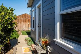 Rustic and Cozy APT with All Amenities near Monterey - 9