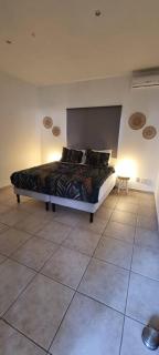 Mambo Beach Casa Ofori at Baracuda - 9