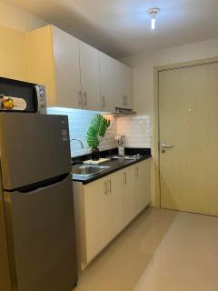 Luxury lodgings by PN Leonardo - Manila - 7