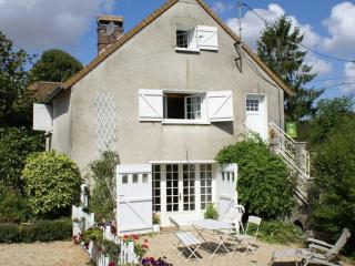 Gîte cosy et rénové à Boissets avec jardin clos, WiFi, proche randonnées et sites touristiques. - FR-1-527-46 - Boissets - 0