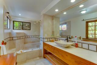 Almond Beach Resort at Jaguar Reef - 9