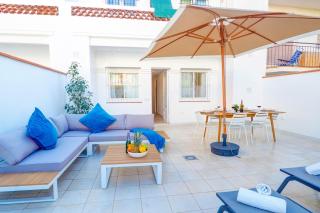 Sebastian Patio by Hello Homes Sitges - Sitges - 2