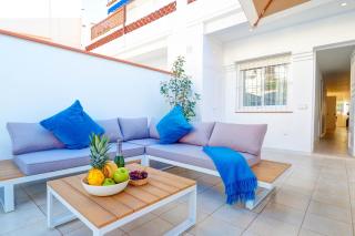 Sebastian Patio by Hello Homes Sitges - Sitges - 9