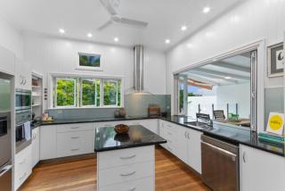 The Grand Queenslander On Turner - Aitkenvale - 4