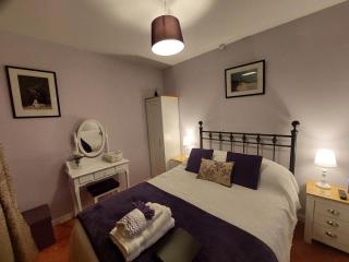 Private apartment, parking, sea and country views - Lyme Regis - 6